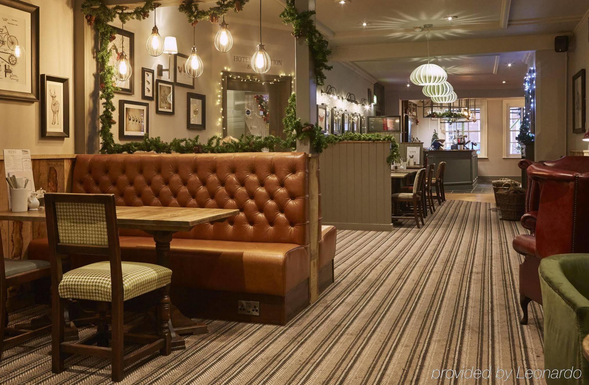 Swan Hotel By Greene King Inns Alton  Extérieur photo