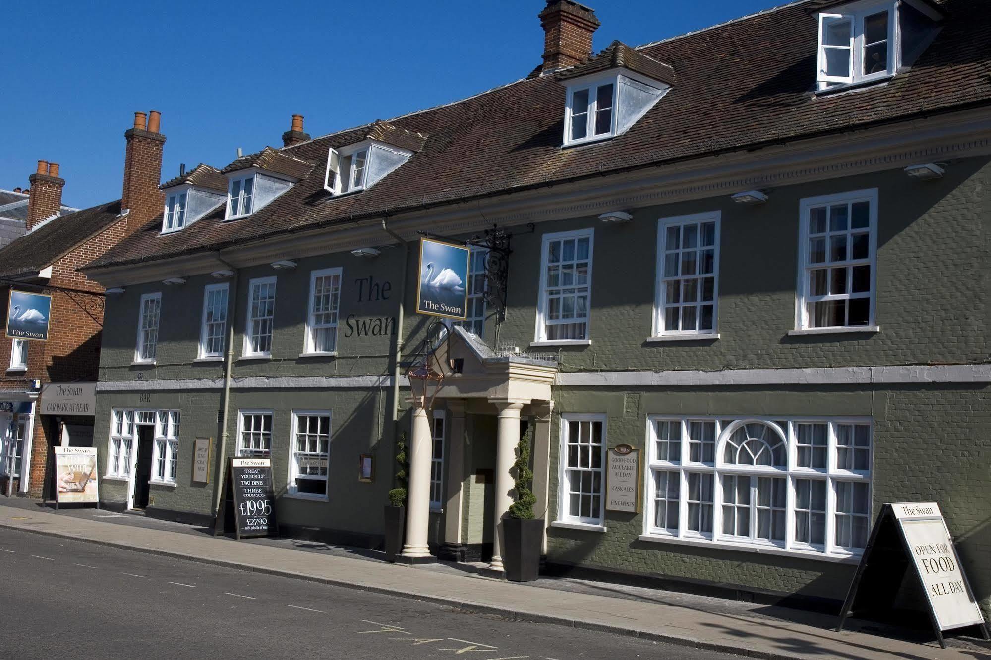 Swan Hotel By Greene King Inns Alton  Extérieur photo
